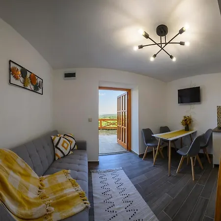 Edelin Wine House Apartmán *